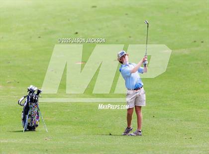 Thumbnail 2 in NCHSAA 2A Finals (Round 2) photogallery.