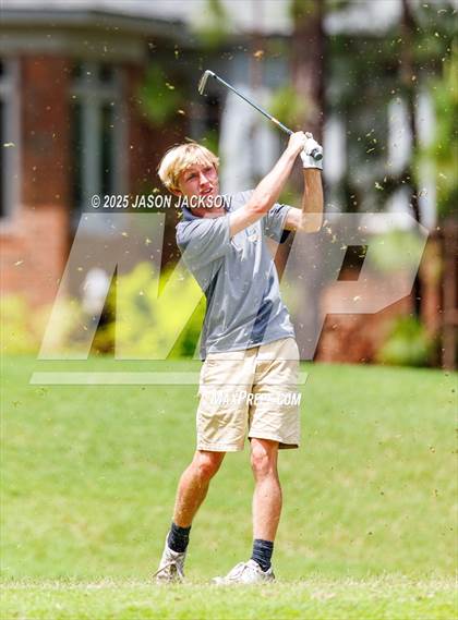 Thumbnail 3 in NCHSAA 2A Finals (Round 2) photogallery.