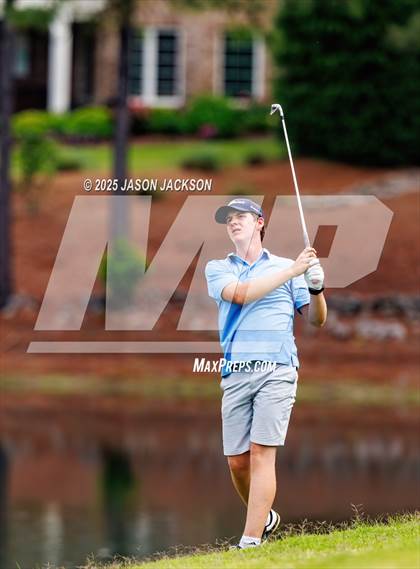 Thumbnail 3 in NCHSAA 2A Finals (Round 2) photogallery.