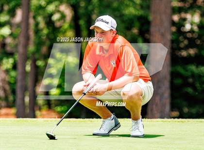 Thumbnail 2 in NCHSAA 2A Finals (Round 2) photogallery.