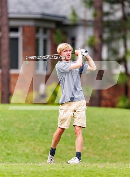 Thumbnail 1 in NCHSAA 2A Finals (Round 2) photogallery.