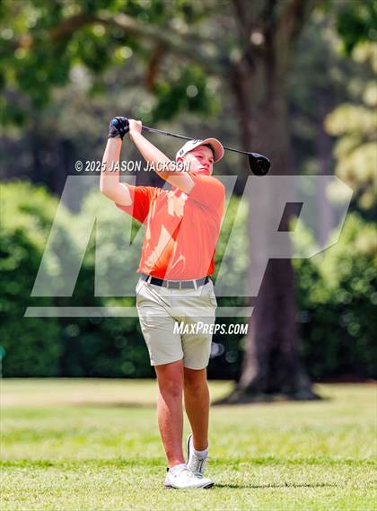 Thumbnail 1 in NCHSAA 2A Finals (Round 2) photogallery.