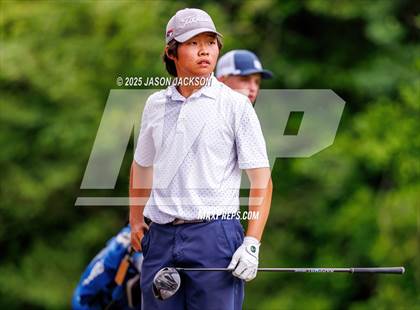 Thumbnail 1 in NCHSAA 2A Finals (Round 2) photogallery.