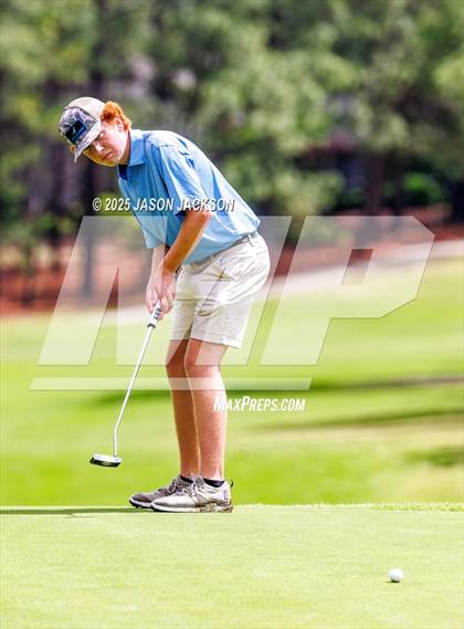 Thumbnail 3 in NCHSAA 2A Finals (Round 2) photogallery.