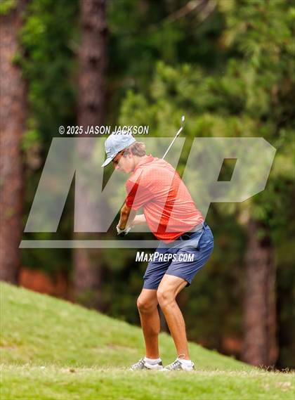 Thumbnail 2 in NCHSAA 2A Finals (Round 2) photogallery.
