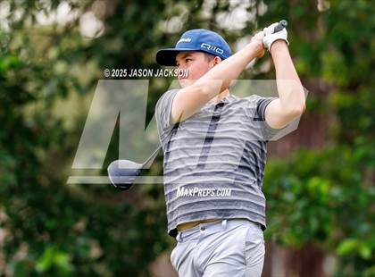 Thumbnail 1 in NCHSAA 2A Finals (Round 2) photogallery.