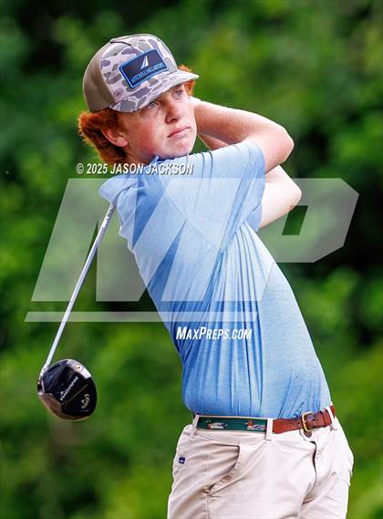 Thumbnail 2 in NCHSAA 2A Finals (Round 2) photogallery.