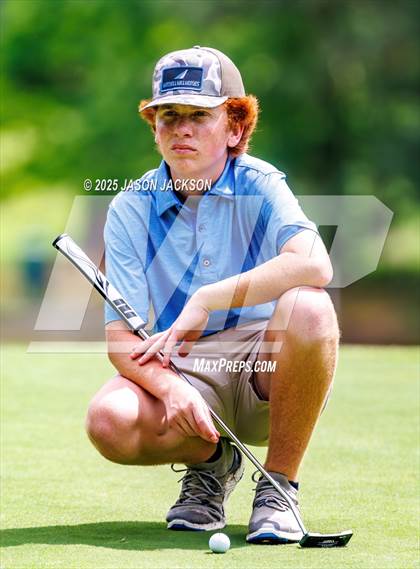 Thumbnail 2 in NCHSAA 2A Finals (Round 2) photogallery.