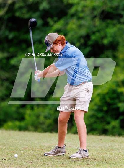 Thumbnail 2 in NCHSAA 2A Finals (Round 2) photogallery.