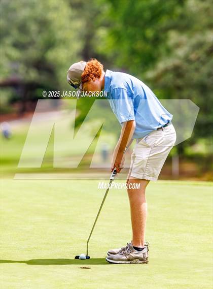 Thumbnail 1 in NCHSAA 2A Finals (Round 2) photogallery.