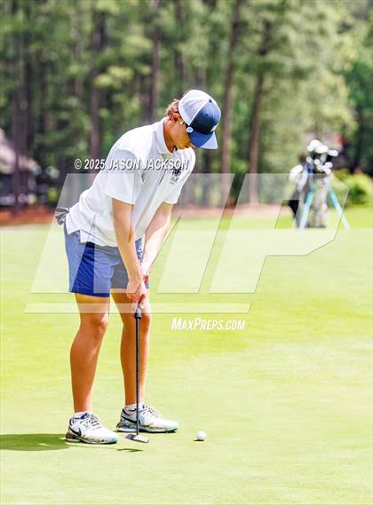 Thumbnail 2 in NCHSAA 2A Finals (Round 2) photogallery.