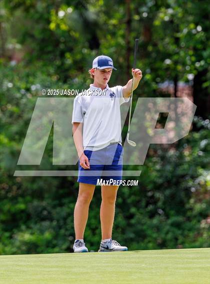 Thumbnail 1 in NCHSAA 2A Finals (Round 2) photogallery.