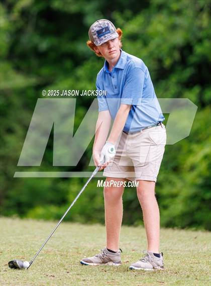 Thumbnail 2 in NCHSAA 2A Finals (Round 2) photogallery.