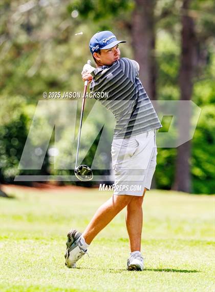 Thumbnail 3 in NCHSAA 2A Finals (Round 2) photogallery.