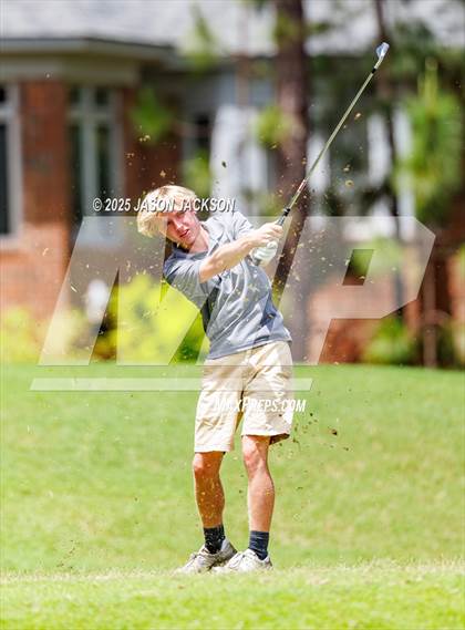 Thumbnail 3 in NCHSAA 2A Finals (Round 2) photogallery.