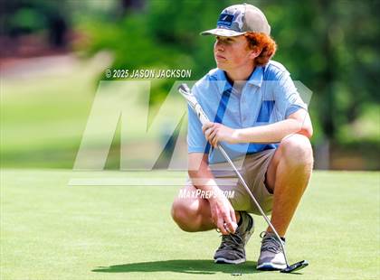Thumbnail 1 in NCHSAA 2A Finals (Round 2) photogallery.