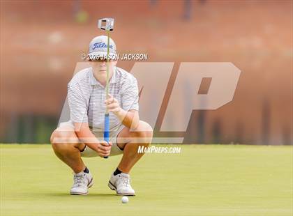 Thumbnail 1 in NCHSAA 2A Finals (Round 2) photogallery.