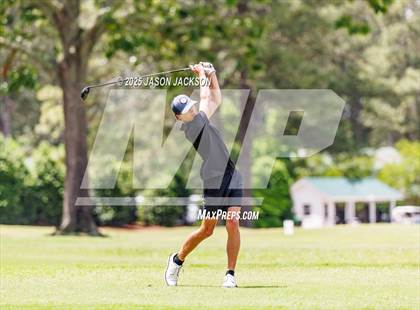 Thumbnail 1 in NCHSAA 2A Finals (Round 2) photogallery.