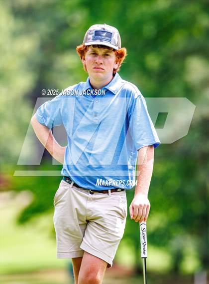 Thumbnail 3 in NCHSAA 2A Finals (Round 2) photogallery.