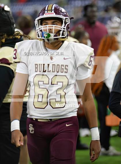 Thumbnail 3 in Jordan vs. Summer Creek (UIL 6A Division 2 Football Region 3 Regional) photogallery.