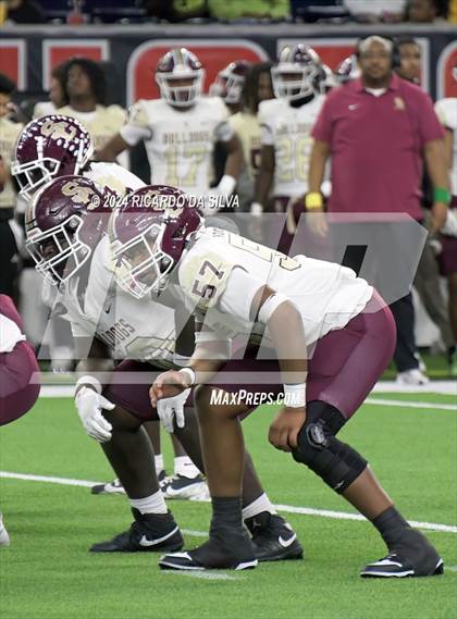 Thumbnail 3 in Jordan vs. Summer Creek (UIL 6A Division 2 Football Region 3 Regional) photogallery.