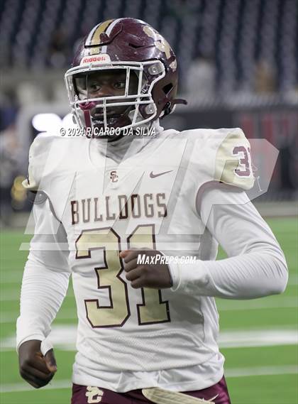 Thumbnail 3 in Jordan vs. Summer Creek (UIL 6A Division 2 Football Region 3 Regional) photogallery.