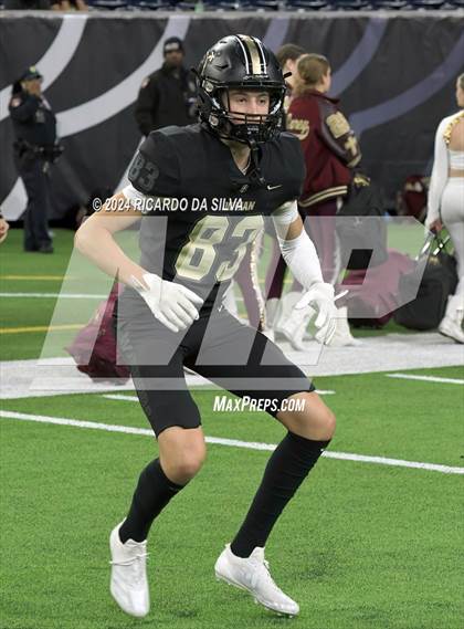 Thumbnail 3 in Jordan vs. Summer Creek (UIL 6A Division 2 Football Region 3 Regional) photogallery.