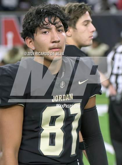 Thumbnail 2 in Jordan vs. Summer Creek (UIL 6A Division 2 Football Region 3 Regional) photogallery.