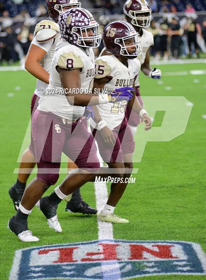 Thumbnail 3 in Jordan vs. Summer Creek (UIL 6A Division 2 Football Region 3 Regional) photogallery.