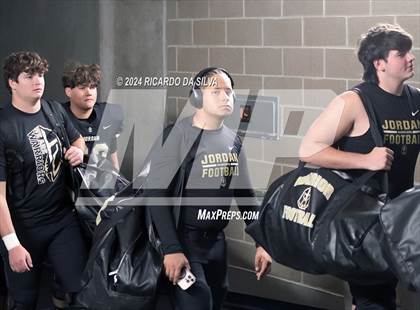 Thumbnail 2 in Jordan vs. Summer Creek (UIL 6A Division 2 Football Region 3 Regional) photogallery.