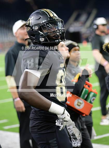 Thumbnail 2 in Jordan vs. Summer Creek (UIL 6A Division 2 Football Region 3 Regional) photogallery.
