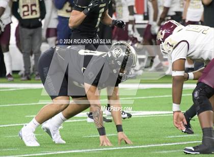 Thumbnail 2 in Jordan vs. Summer Creek (UIL 6A Division 2 Football Region 3 Regional) photogallery.