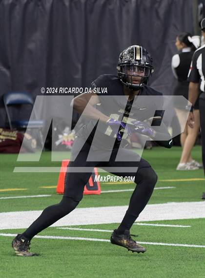 Thumbnail 1 in Jordan vs. Summer Creek (UIL 6A Division 2 Football Region 3 Regional) photogallery.