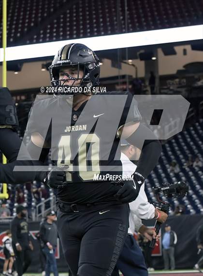 Thumbnail 2 in Jordan vs. Summer Creek (UIL 6A Division 2 Football Region 3 Regional) photogallery.