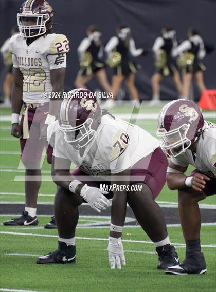 Thumbnail 1 in Jordan vs. Summer Creek (UIL 6A Division 2 Football Region 3 Regional) photogallery.