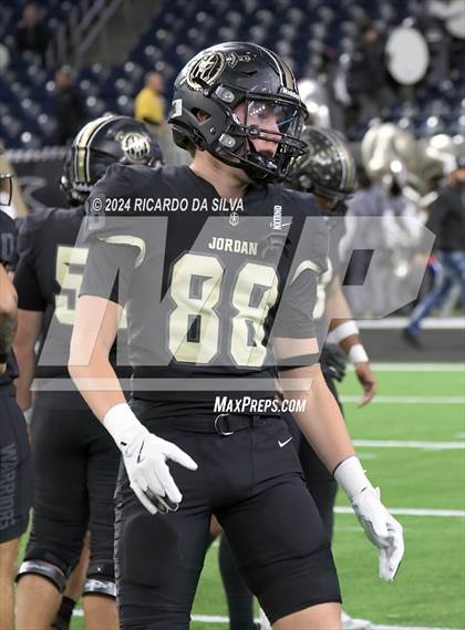 Thumbnail 1 in Jordan vs. Summer Creek (UIL 6A Division 2 Football Region 3 Regional) photogallery.