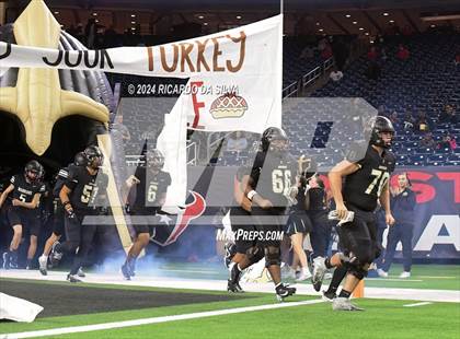 Thumbnail 3 in Jordan vs. Summer Creek (UIL 6A Division 2 Football Region 3 Regional) photogallery.