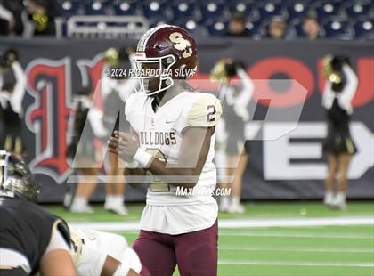 Thumbnail 2 in Jordan vs. Summer Creek (UIL 6A Division 2 Football Region 3 Regional) photogallery.