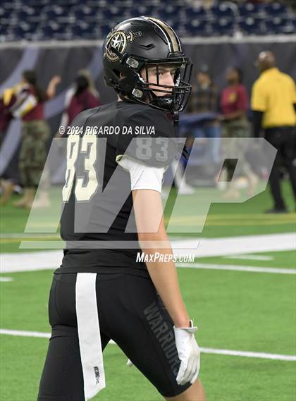 Thumbnail 2 in Jordan vs. Summer Creek (UIL 6A Division 2 Football Region 3 Regional) photogallery.
