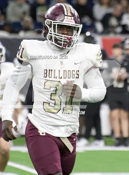 Thumbnail 2 in Jordan vs. Summer Creek (UIL 6A Division 2 Football Region 3 Regional) photogallery.