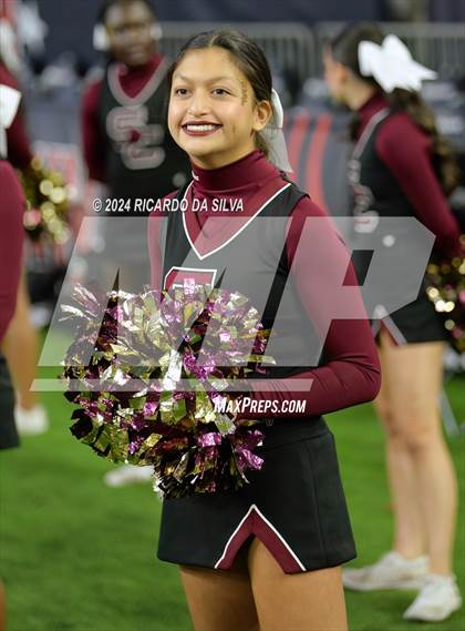 Thumbnail 3 in Jordan vs. Summer Creek (UIL 6A Division 2 Football Region 3 Regional) photogallery.