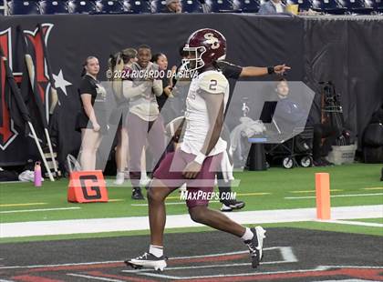 Thumbnail 1 in Jordan vs. Summer Creek (UIL 6A Division 2 Football Region 3 Regional) photogallery.