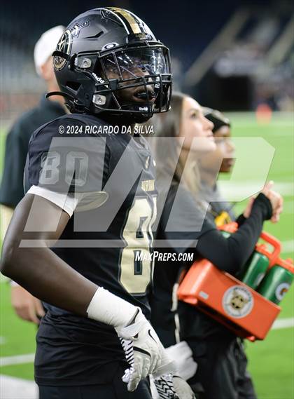 Thumbnail 3 in Jordan vs. Summer Creek (UIL 6A Division 2 Football Region 3 Regional) photogallery.