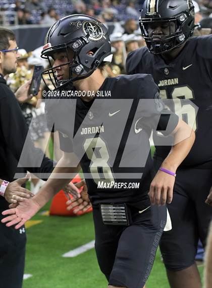 Thumbnail 3 in Jordan vs. Summer Creek (UIL 6A Division 2 Football Region 3 Regional) photogallery.
