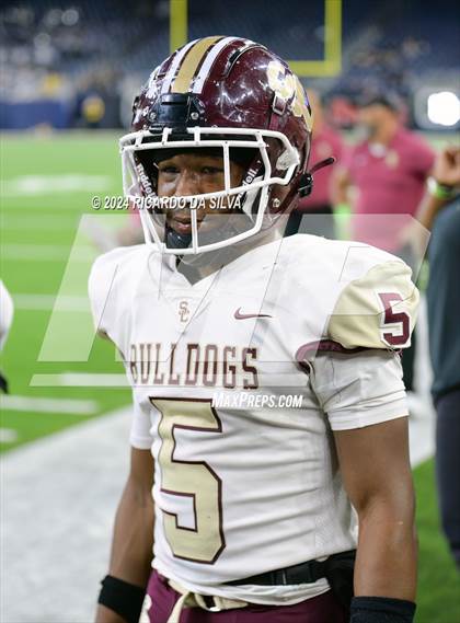 Thumbnail 1 in Jordan vs. Summer Creek (UIL 6A Division 2 Football Region 3 Regional) photogallery.