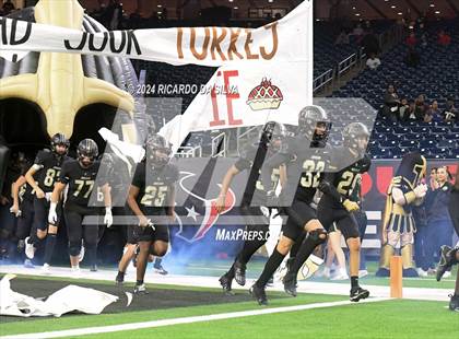Thumbnail 2 in Jordan vs. Summer Creek (UIL 6A Division 2 Football Region 3 Regional) photogallery.
