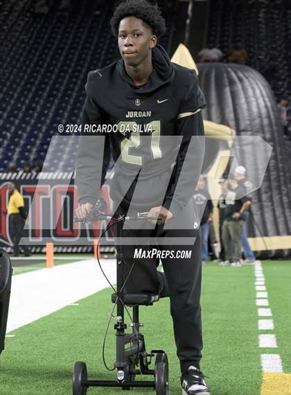 Thumbnail 3 in Jordan vs. Summer Creek (UIL 6A Division 2 Football Region 3 Regional) photogallery.