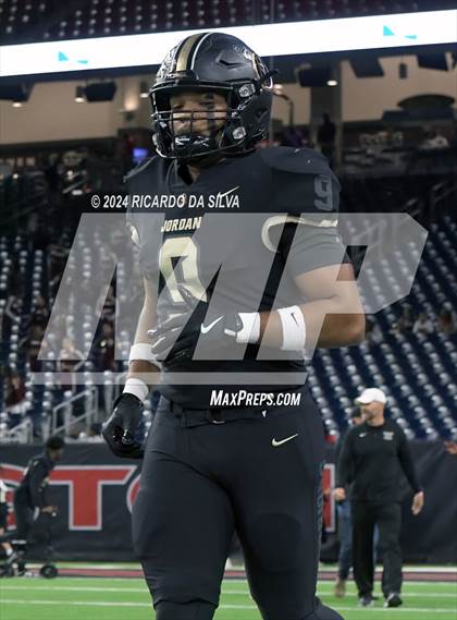 Thumbnail 2 in Jordan vs. Summer Creek (UIL 6A Division 2 Football Region 3 Regional) photogallery.
