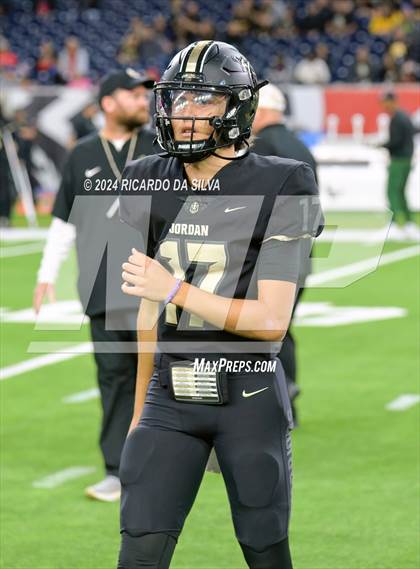 Thumbnail 3 in Jordan vs. Summer Creek (UIL 6A Division 2 Football Region 3 Regional) photogallery.