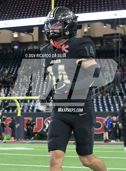 Thumbnail 3 in Jordan vs. Summer Creek (UIL 6A Division 2 Football Region 3 Regional) photogallery.